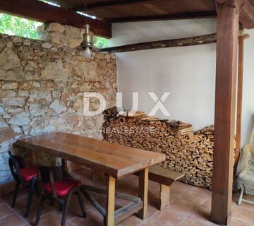 NOVI VINODOLSKI, BRIBIR - lijepa kamena samostojeća kuća - cover
