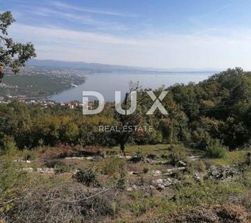 OPATIJA, BREGI- građevinsko zemljište 5.208m2 s pogledom na more za stambenu zgradu-stanove-apartmane/ obiteljsku kuću/ villu/ kuće za iznajmljivanje- odmor s bazenom - cover