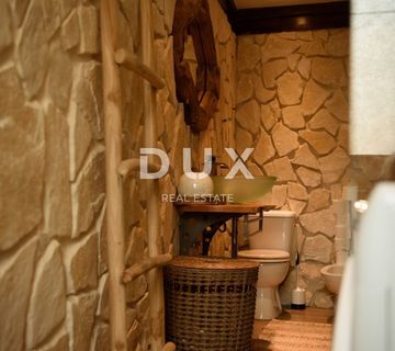 ISTRA,PREMANTURA- Kuća sa 6 apartmana, saunom i bazenom. Blizina mora!  - cover