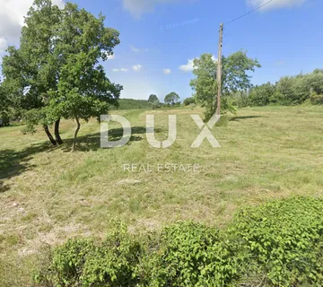 ISTRA, VIŽINADA - top zemljište za 3 vile s bazenom u najljepšem dijelu Istre + zelena zona, PRILIKA! - cover