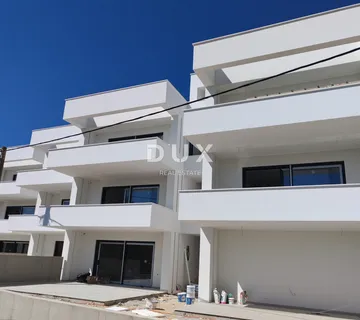 ZADAR, ZATON - Stan s vrtom 95 metara od mora! SB2 - cover