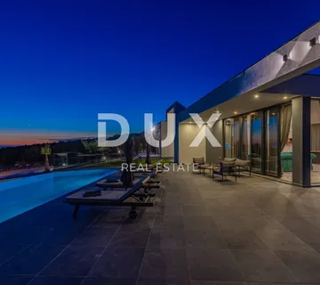 OTOK PAG, NOVALJA - luksuzna duplex vila na prostranoj okućnici s pogledom na more - cover