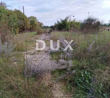 ISTRA,MARČANA - Građevinsko zemljište u industrijskoj zoni! - cover