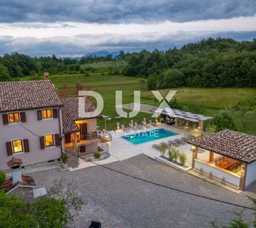 ISTRA, PIĆAN - Romantično imanje s tri vile - cover