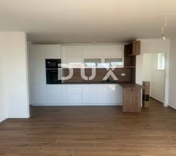 KASTAV – Stan novogradnja  2S+DB s pogledom na more, 120 m² + garaža i 2 parkirna mjesta! - cover