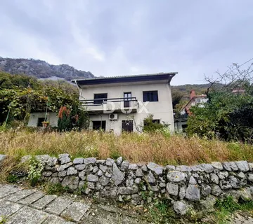 RIJEKA, SUŠAČKA DRAGA-samostojeća kuća sa dva stana na mirnoj lokaciji - za adaptaciju - cover