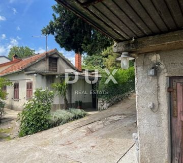 OPATIJA, VOLOSKO - kuća s pogledom na more + okućnica! PRILIKA! - cover