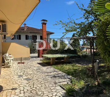 OPATIJA, OPRIĆ - dvoetažni stan – s okućnicom i garažom, 500 m od mora! - cover