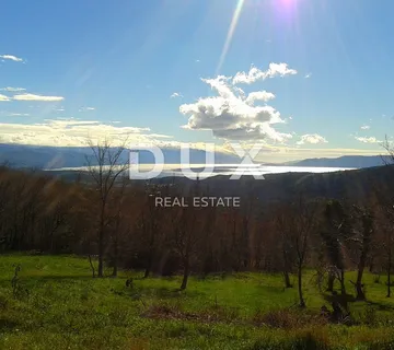 NOVI VINODOLSKI - Građevinsko zemljište s ucrtanim objektom - cover