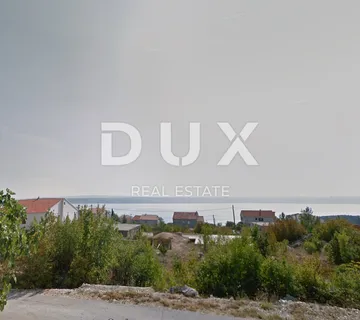 ZADAR, MASLENICA - Zemljište s pogledom na more - cover