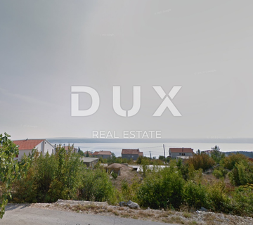 ZADAR, MASLENICA - Zemljište s pogledom na more - cover