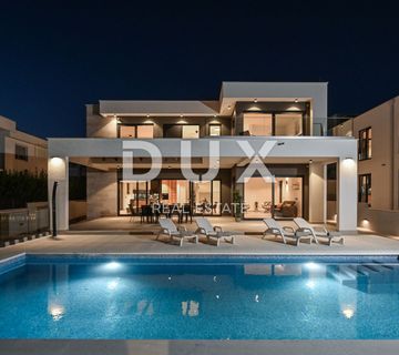 OTOK PAG, NOVALJA - Luksuzna vila s bazenom na prestižnoj lokaciji - cover