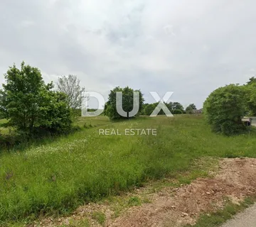ISTRA, ŽMINJ - Velika građevinska parcela u Žminju – 2737 m² mira, prostora i potencijala!  - cover
