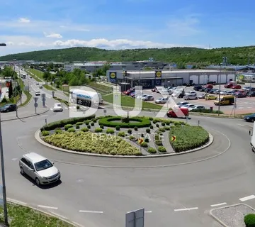 KUKULJANOVO INDUSTRIJSKA ZONA - građevinsko zemljište 5670m2 uz glavnu cestu za poslovni prostor / halu - cover