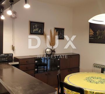OPATIJA, OKOLICA- Obiteljska kuća s dva stana na parceli od 1800 m2 - cover