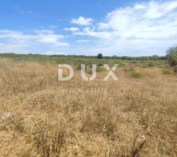 ISTRA, PULA - Zemljište 5 837 m2 od kojeg je 1 000 m2 građevinskog!  - cover