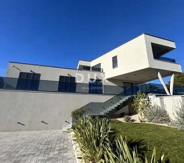 OTOK MURTER, BETINA - Moderna villa sa bazenom i pogledom na more - cover