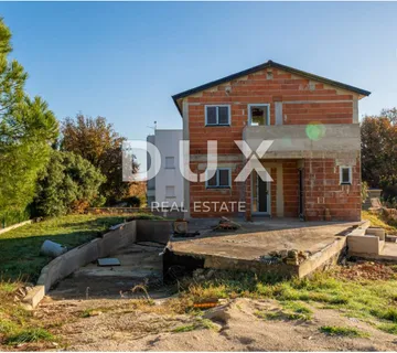  ISTRA, LIŽNJAN Građevinsko zemljište s kućom u ROH BAU izvedbi! - cover