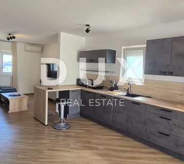 ISTRA, PULA - Prekrasan penthouse na traženoj lokaciji!  - cover