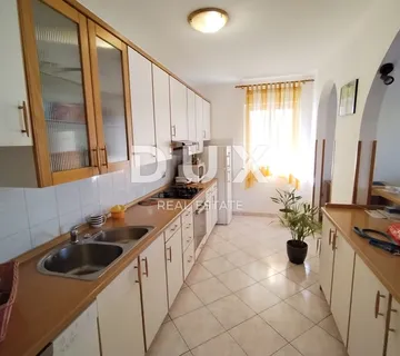 ISTRA, PULA -Stan 102m2 sa velikom garažom na mirnoj lokaciji! - cover