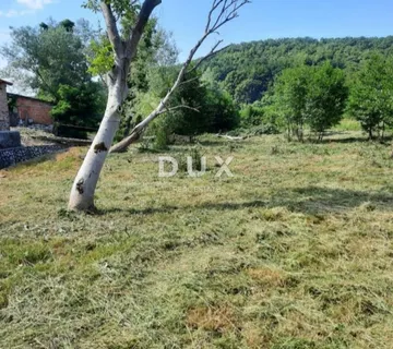 ZAGREB,MARKUŠEVEC - Savršeno zemljište za bijeg u prirodu - cover