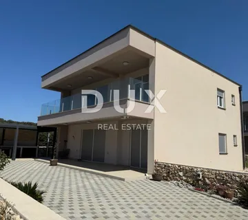 OTOK PAG, MANDRE - 3s+db stan u kući od samo dva stana - cover