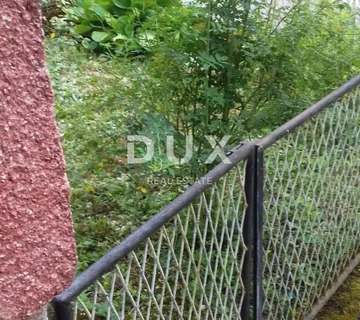 LIKA, OTOČAC – Stan 82 m² s potkrovljem za prenamjenu u još jedan stan+ građevinsko zemljište, TOP lokacija u centru! - cover