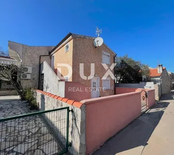 ZADAR, ZATON - Kuća s dva apartmana u blizini mora - cover