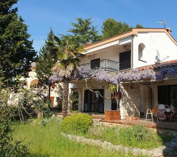 OTOK KRK, PUNAT -  Samostojeća kuća - cover