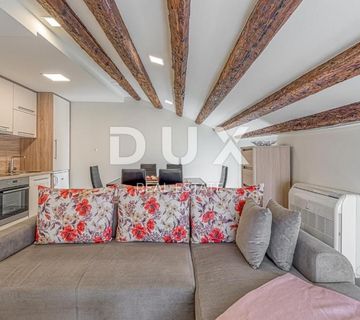 ISTRA,POREČ - Ekskluzivna prilika, apartman prvi red do mora! - cover