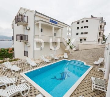 TROGIR, ČIOVO - Prostrana apartmanska kuća u blizini mora - cover