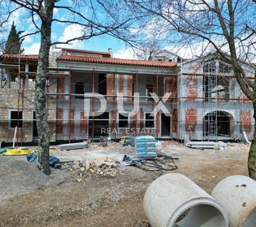 OPATIJA, OKOLICA - INVESTICIJSKA PRILIKA – Villa Resort u srcu prirode s panoramskim pogledom na more na 54.000 m² - cover