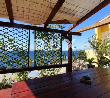 SENJ, SVETI JURAJ - Predivna apartmanska kuća prvi red od mora - cover