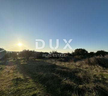 ZADAR, SV. PETAR - Građevinsko zemljište 550m² s pogledom na more i otoke! - cover