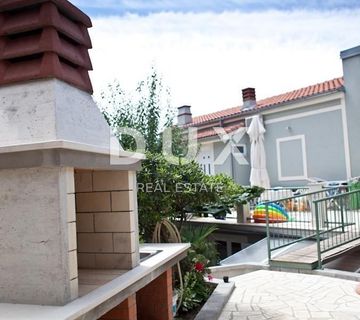 CRIKVENICA - kuća u centru Crikvenice 145 m2 - cover