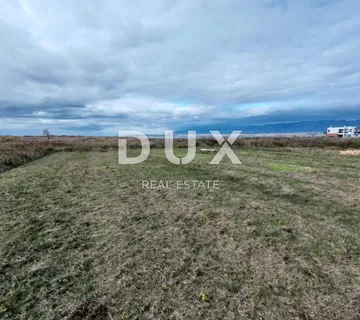 ZADAR, SABUNIKE - Građevinsko zemljište 400 metara od plaže za izgradnju zgrade sa 6 stanova! - cover
