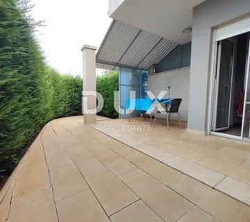 ISTRA, BANJOLE - Dvoetažni stan sa vrtom u novogradnji - cover