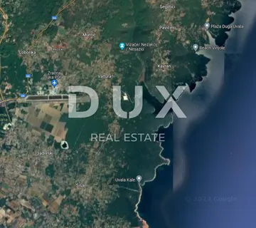 PULA, MUNTIĆ - građevinsko zemljište 15.854 m2 poslovne namjene, PRILIKA! - cover