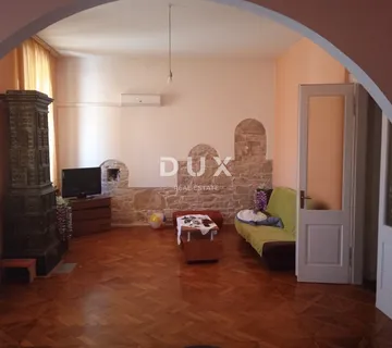 ISTRA, PULA – Prostrani stan s velikim potencijalom  - cover