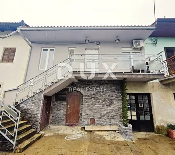 MATULJI, JUŠIĆI - Kućica u nizu, nova fasada, okućnica! - cover