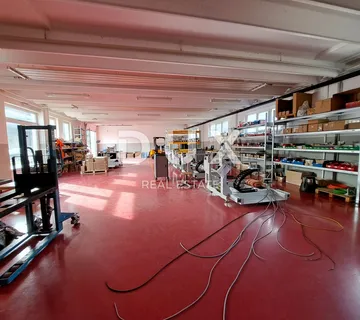 CRIKVENICA, OKOLICA – izuzetna nekretnina u gospodarsko-poslovnoj zoni - cover