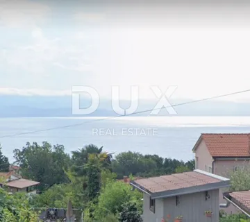 OPATIJA, IKA- 2 stana 143m2 (80m2 + 63m2) prizemlje i 2.kat s pogledom na more + okoliš 250m2 - cover