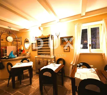 ISTRA, ROVINJ - Restoran na neponovljivoj lokaciji! - cover