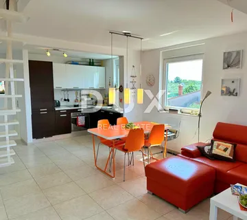 ISTRA, PEROJ - Penthouse sa otvorenim pogledom na more - cover