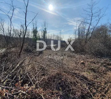 ISTRA, KAROJBA - Građevinska parcela na kraju mirnog naselja - cover