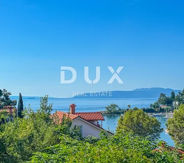 OPATIJA, IKA - PRILIKA! Samostojeća kuća na samo 80m od mora! - cover