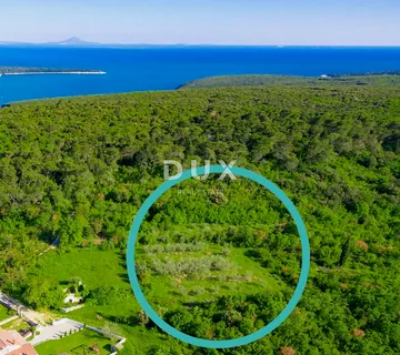 ISTRA, MARČANA - Prostrano zemljište na rubu naselja - cover