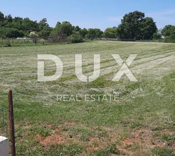 ISTRA, BARBAN - Građevinsko zemljište s predanim zahtjevom za izgradnju moderne vile - cover