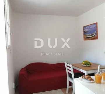 ISTRA, PULA - Apartmanska kuća u strogome centru s bazenom i okućnicom - cover