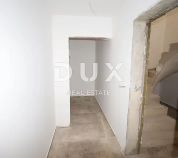 NOVALJA, JAKIŠNICA - Apartman 66m2 na prvom katu s predivnim pogledom na more - cover